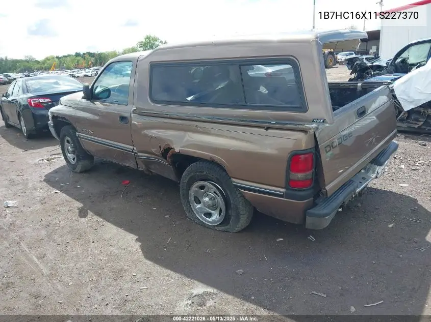 2001 Dodge Ram 1500 St/Ws VIN: 1B7HC16X11S227370 Lot: 42221026
