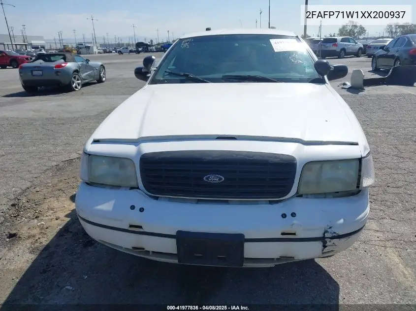 1999 Ford Crown Victoria Police Interceptor VIN: 2FAFP71W1XX200937 Lot: 41977836
