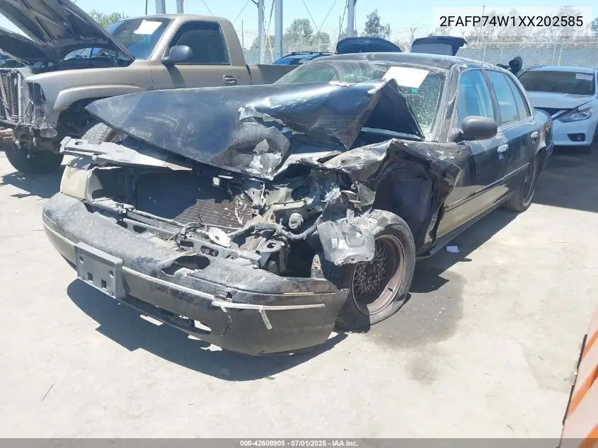 1999 Ford Crown Victoria Lx VIN: 2FAFP74W1XX202585 Lot: 42608905