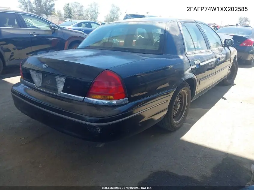 1999 Ford Crown Victoria Lx VIN: 2FAFP74W1XX202585 Lot: 42608905