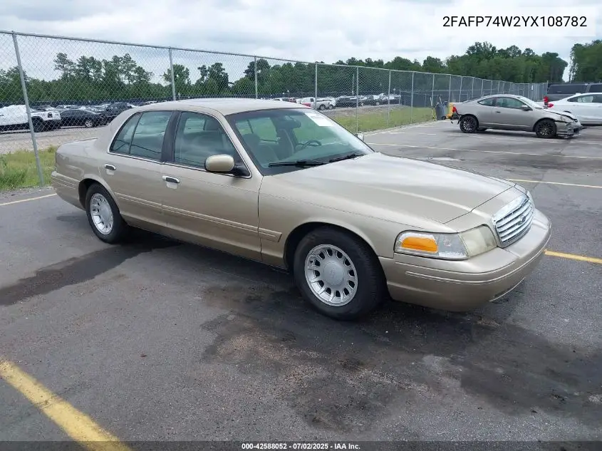 2000 Ford Crown Victoria Lx VIN: 2FAFP74W2YX108782 Lot: 42588052