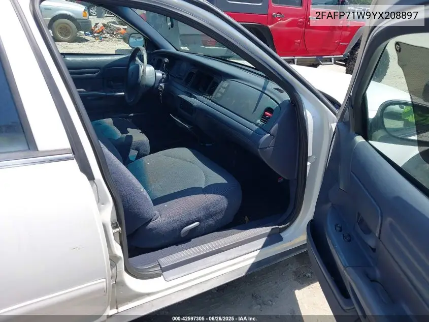 2000 Ford Crown Victoria Police Interceptor VIN: 2FAFP71W9YX208897 Lot: 42597305