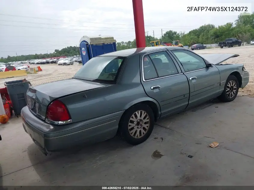 2005 Ford Crown Victoria VIN: 2FAFP74W35X124372 Lot: 42658210