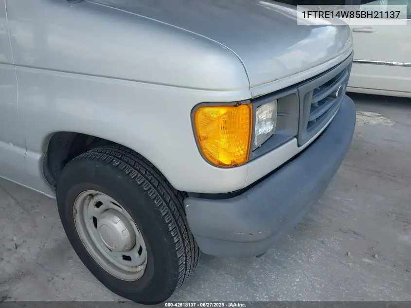 2005 Ford Econoline E150 Van VIN: 1FTRE14W85BH21137 Lot: 42618137