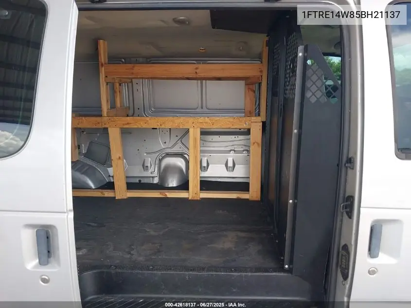 2005 Ford Econoline E150 Van VIN: 1FTRE14W85BH21137 Lot: 42618137