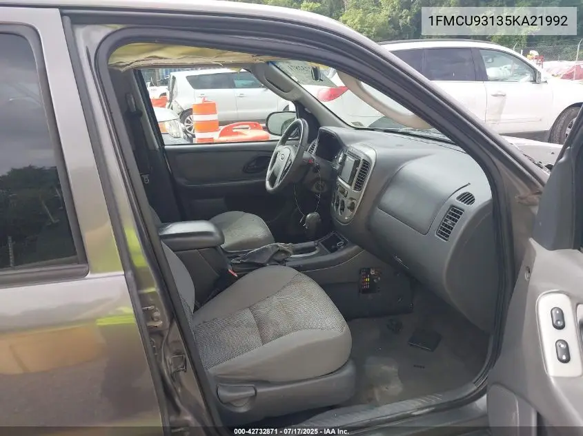 2005 Ford Escape Xlt VIN: 1FMCU93135KA21992 Lot: 42732871
