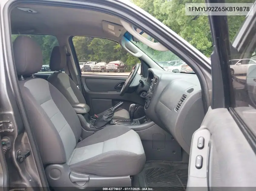 2005 Ford Escape Xls VIN: 1FMYU92Z65KB19878 Lot: 42776037