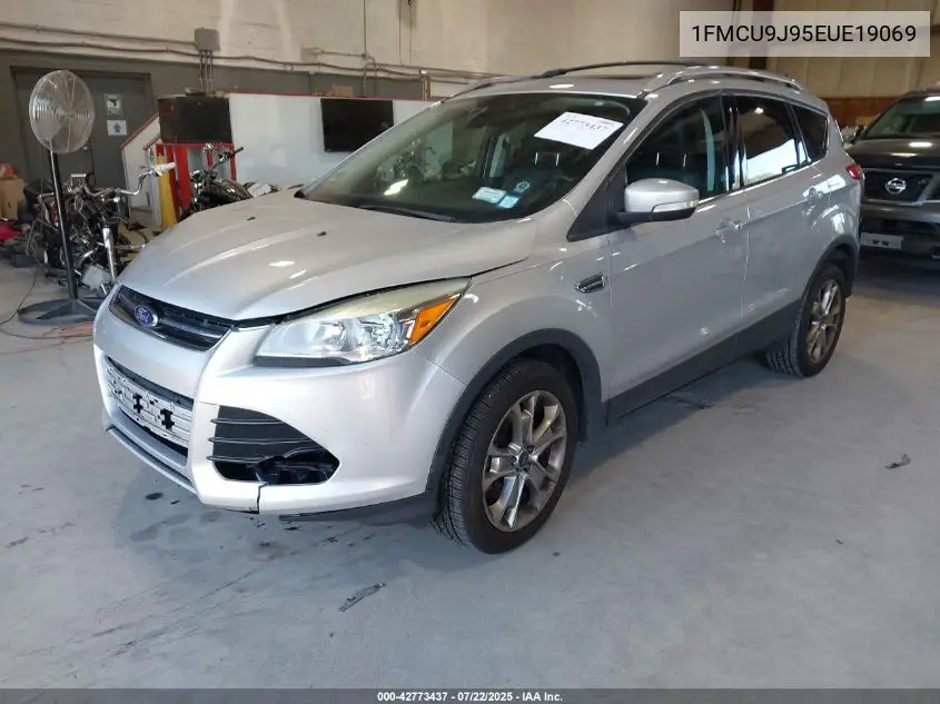 2014 Ford Escape Titanium VIN: 1FMCU9J95EUE19069 Lot: 42773437