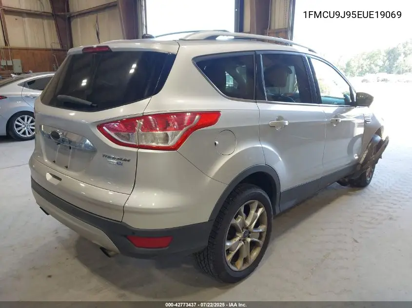 2014 Ford Escape Titanium VIN: 1FMCU9J95EUE19069 Lot: 42773437