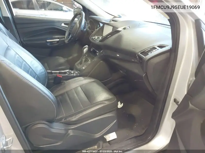 2014 Ford Escape Titanium VIN: 1FMCU9J95EUE19069 Lot: 42773437