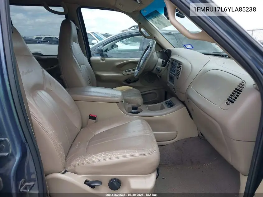 2000 Ford Expedition Eddie Bauer VIN: 1FMRU17L6YLA85238 Lot: 42629535