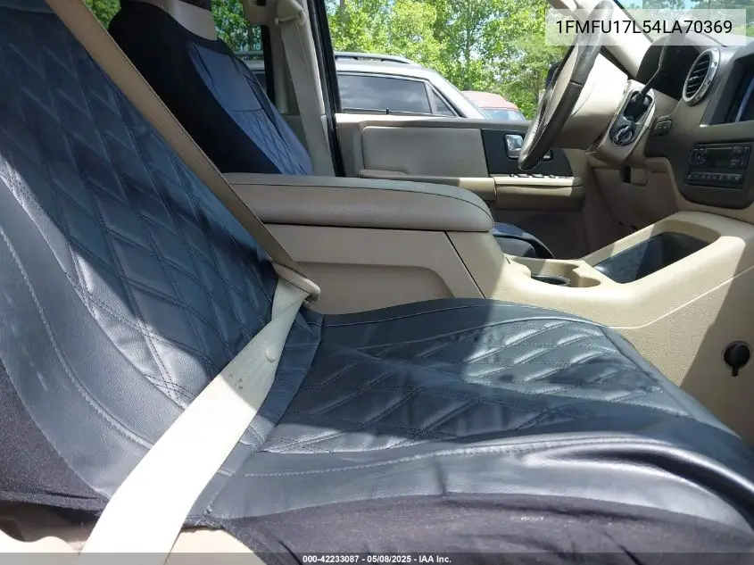 2004 Ford Expedition Eddie Bauer VIN: 1FMFU17L54LA70369 Lot: 42233087