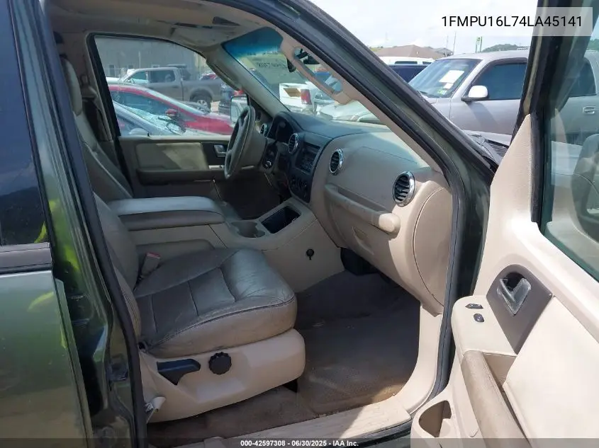 2004 Ford Expedition Nbx/Xlt VIN: 1FMPU16L74LA45141 Lot: 42597308