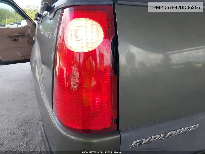 2002 Ford Explorer Sport Trac VIN: 1FMZU67E42UD06366 Lot: 42557071