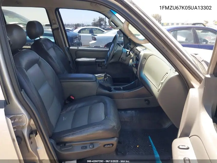 2005 Ford Explorer Sport Trac Adrenalin/Xls/Xlt VIN: 1FMZU67K05UA13302 Lot: 42507293