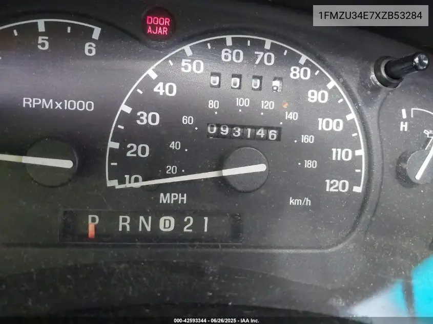 1999 Ford Explorer Eddie Bauer/Limited/Xlt VIN: 1FMZU34E7XZB53284 Lot: 42593344