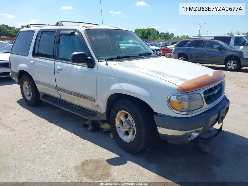 2000 Ford Explorer Xlt VIN: 1FMZU63E7YZA06774 Lot: 42240135