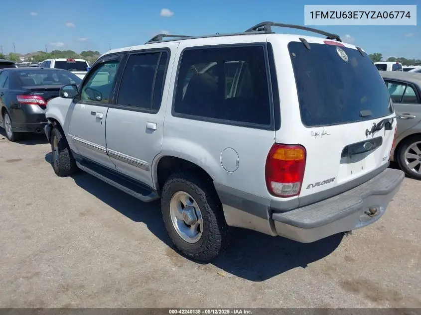 2000 Ford Explorer Xlt VIN: 1FMZU63E7YZA06774 Lot: 42240135