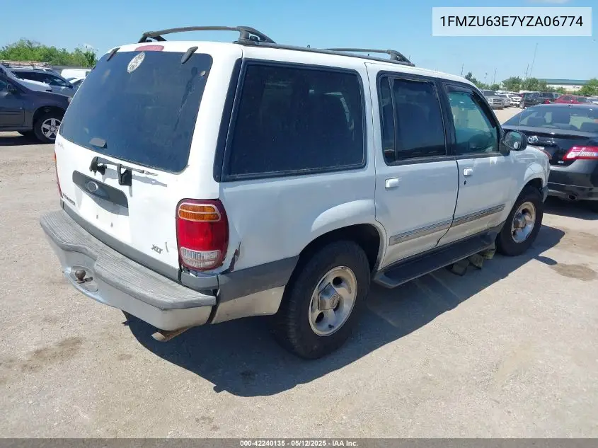2000 Ford Explorer Xlt VIN: 1FMZU63E7YZA06774 Lot: 42240135