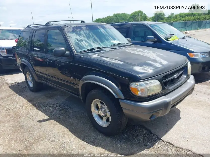 2000 Ford Explorer Xlt VIN: 1FMZU83P0YZA06693 Lot: 42621988