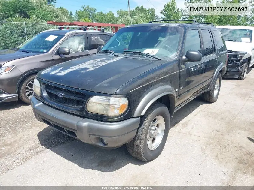 2000 Ford Explorer Xlt VIN: 1FMZU83P0YZA06693 Lot: 42621988