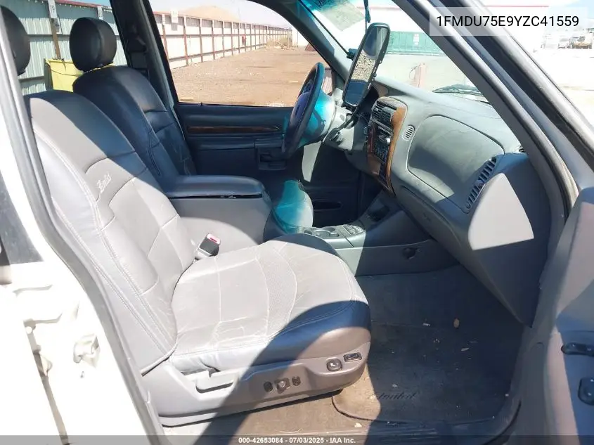 2000 Ford Explorer Limited VIN: 1FMDU75E9YZC41559 Lot: 42653084