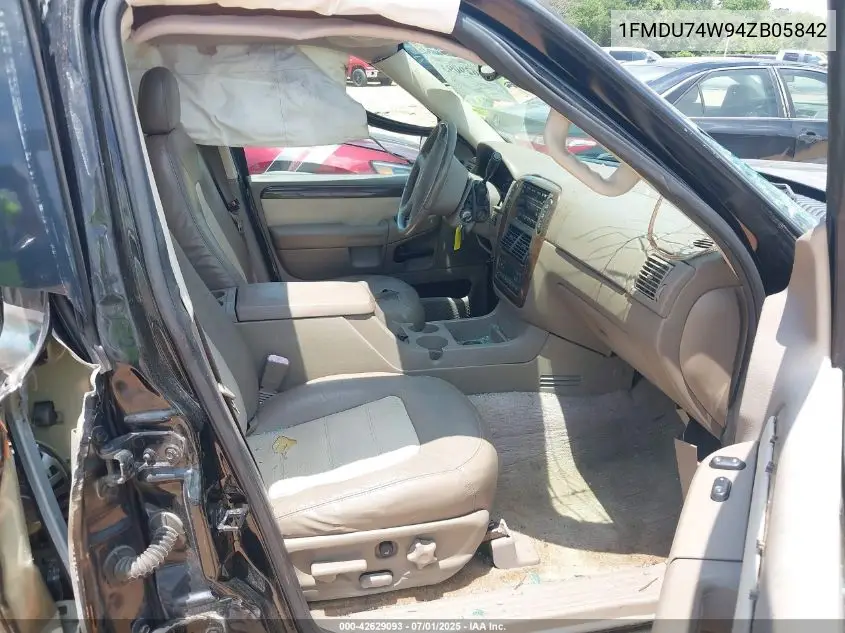 2004 Ford Explorer Eddie Bauer VIN: 1FMDU74W94ZB05842 Lot: 42629093