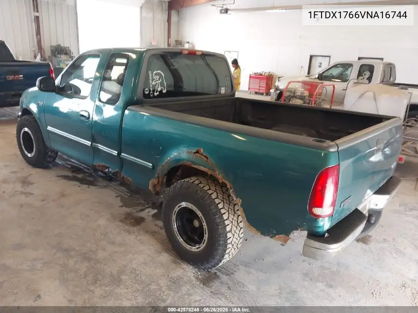 1997 Ford F-150 Lariat/Standard/Xl/Xlt VIN: 1FTDX1766VNA16744 Lot: 42578246