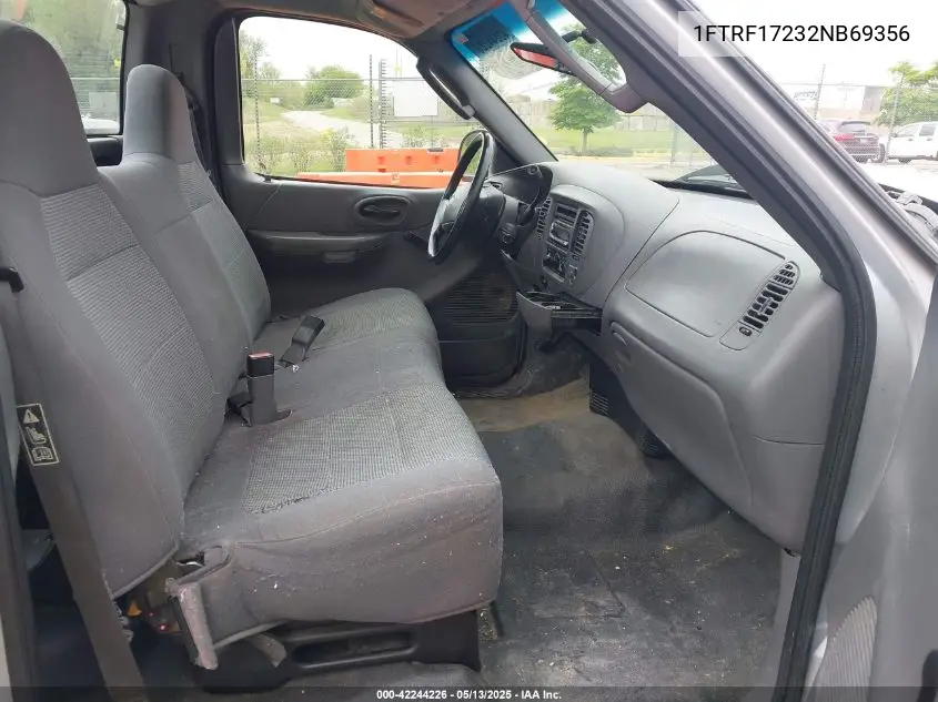 2002 Ford F-150 Xl/Xlt VIN: 1FTRF17232NB69356 Lot: 42244226