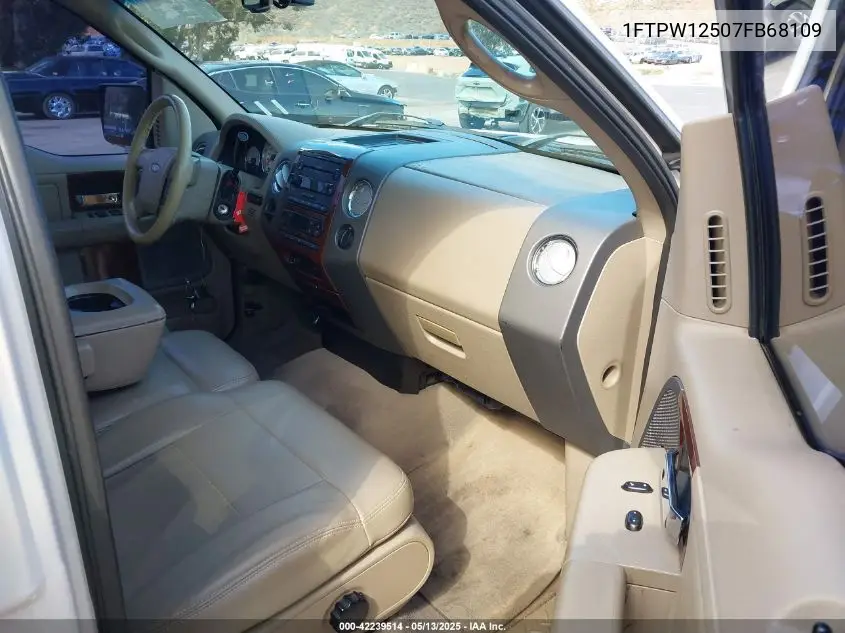 2007 Ford F-150 Lariat/Xlt VIN: 1FTPW12507FB68109 Lot: 42239514