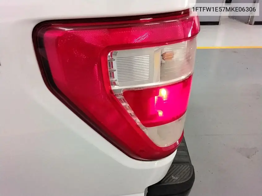 2021 Ford F-150 Xl VIN: 1FTFW1E57MKE06306 Lot: 42636168