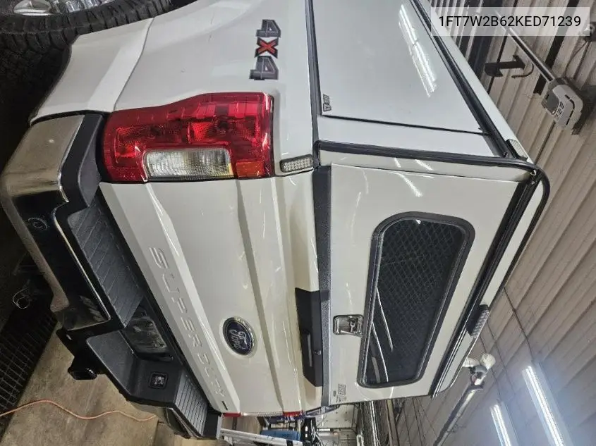 2019 Ford F250 Super Duty VIN: 1FT7W2B62KED71239 Lot: 42271711