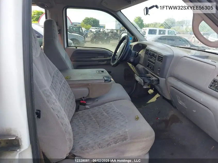 2000 Ford F-350 Lariat/Xl/Xlt VIN: 1FTWW32SXYEE56305 Lot: 12328081