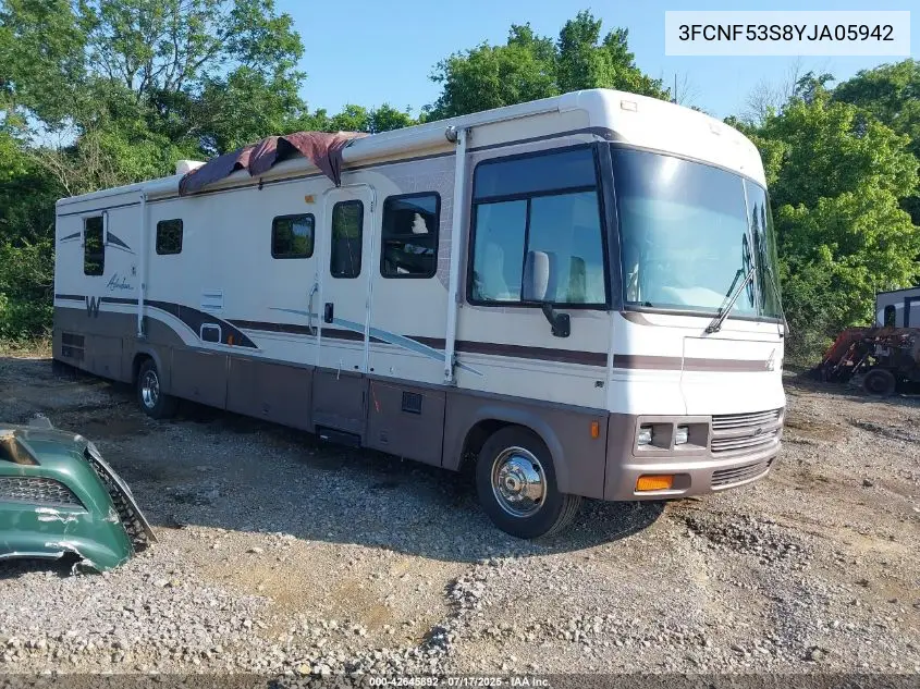 2000 Ford F550 Super Duty Stripped Chass VIN: 3FCNF53S8YJA05942 Lot: 42645892