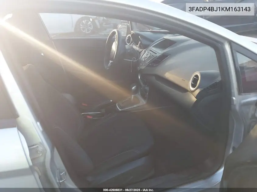 2019 Ford Fiesta Se VIN: 3FADP4BJ1KM163143 Lot: 42606831