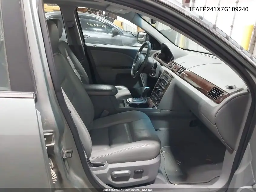 2007 Ford Five Hundred Sel VIN: 1FAFP241X7G109240 Lot: 42512437