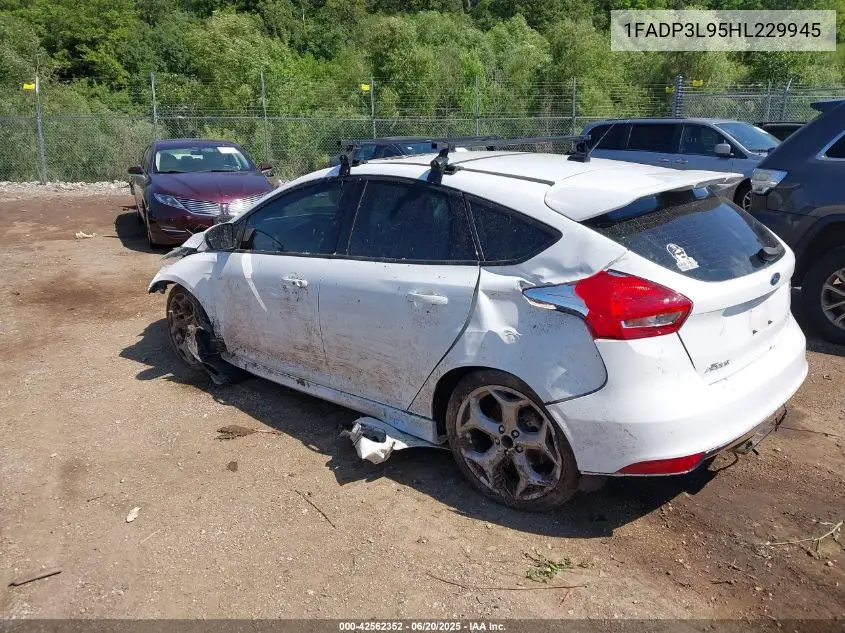 2017 Ford Focus St VIN: 1FADP3L95HL229945 Lot: 42562352