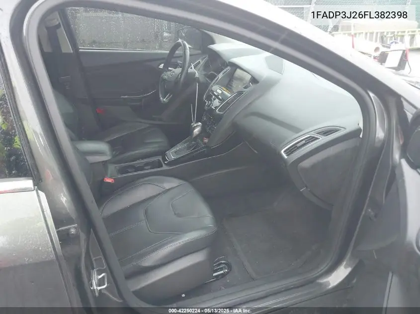 2015 Ford Focus Titanium VIN: 1FADP3J26FL382398 Lot: 42250224