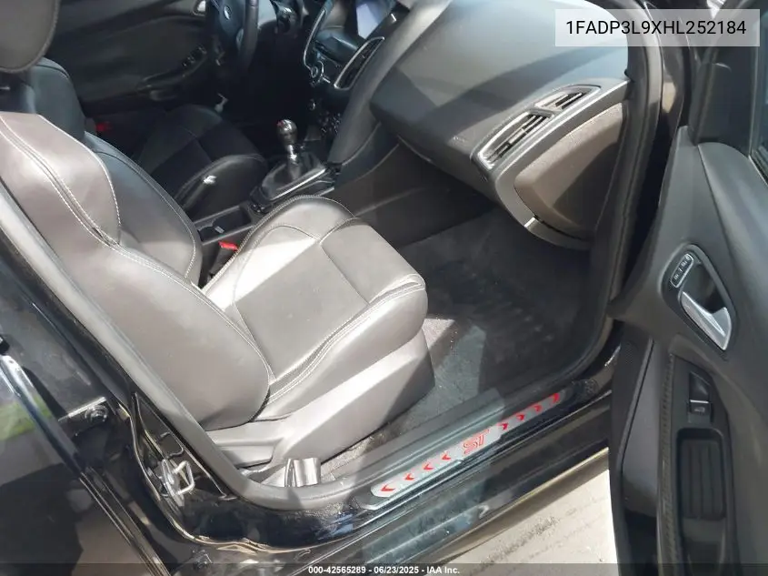 2017 Ford Focus St VIN: 1FADP3L9XHL252184 Lot: 42565289