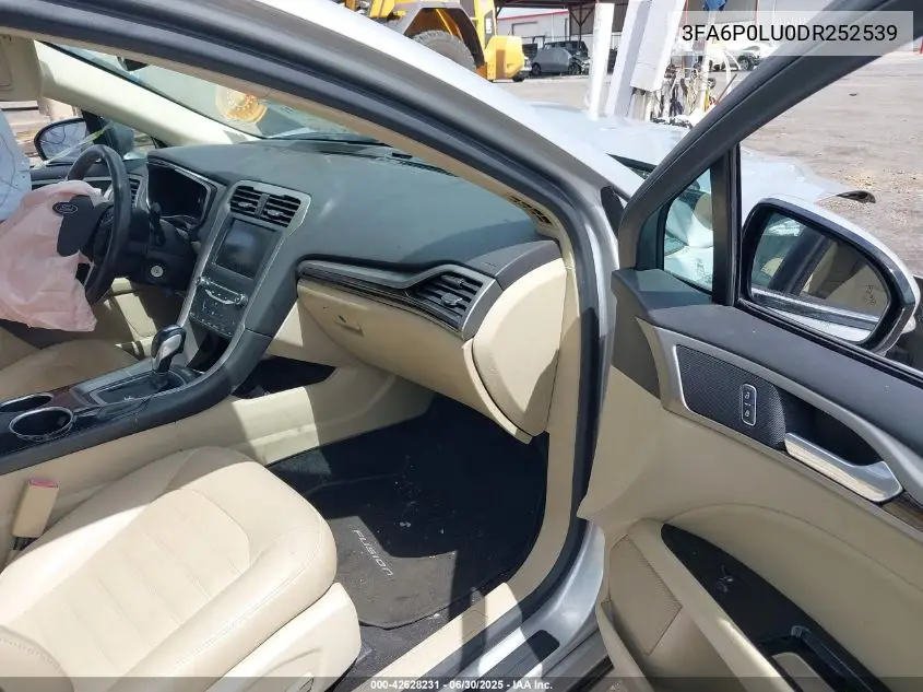 2013 Ford Fusion Hybrid Se VIN: 3FA6P0LU0DR252539 Lot: 42628231