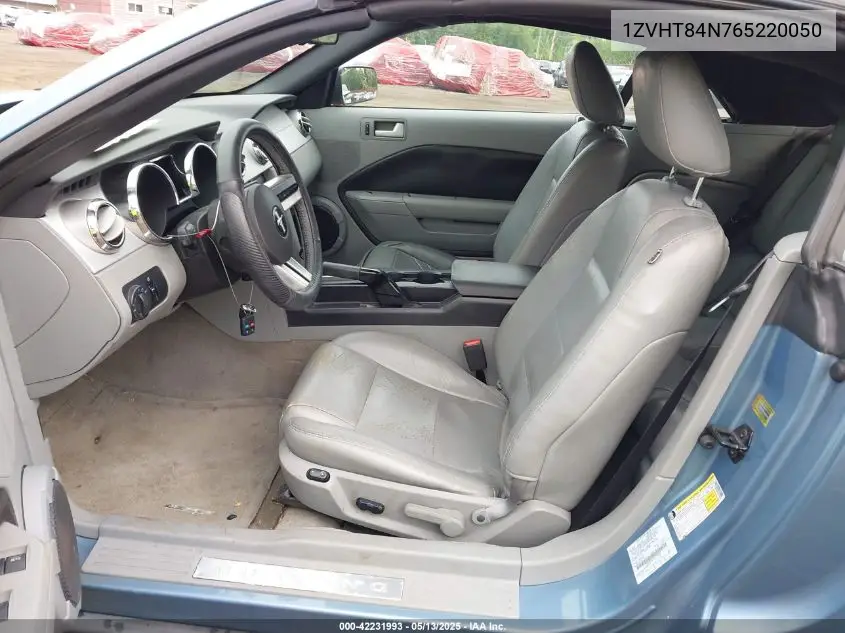 2006 Ford Mustang V6 VIN: 1ZVHT84N765220050 Lot: 42231993