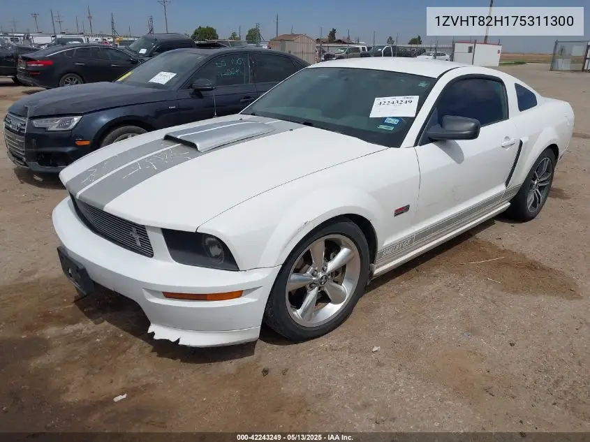 2007 Ford Mustang Gt Deluxe/Gt Premium VIN: 1ZVHT82H175311300 Lot: 42243249