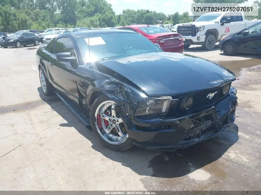 2007 Ford Mustang Gt Deluxe/Gt Premium VIN: 1ZVFT82H275207051 Lot: 42603641