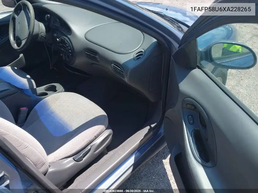 1FAFP58U6XA228265 1999 Ford Taurus Se
