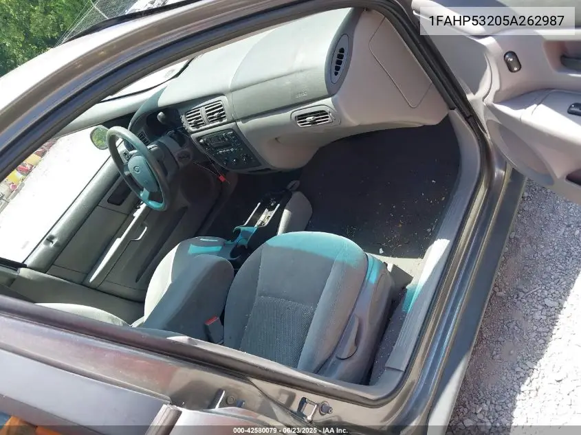2005 Ford Taurus Se VIN: 1FAHP53205A262987 Lot: 42580079