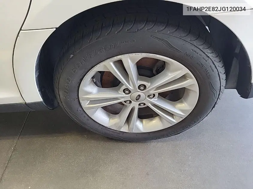 1FAHP2E82JG120034 2018 Ford Taurus Sel