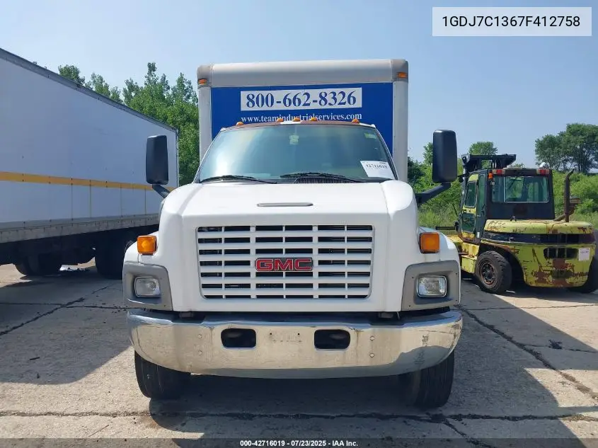 2007 GMC C7500 C7C042 VIN: 1GDJ7C1367F412758 Lot: 42716019