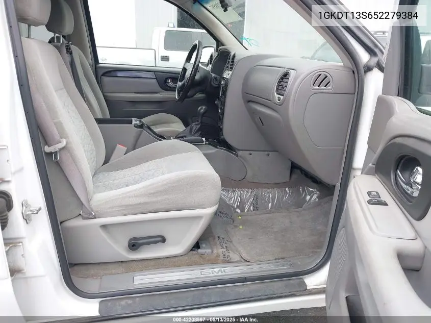 2005 GMC Envoy Sle VIN: 1GKDT13S652279384 Lot: 42208597