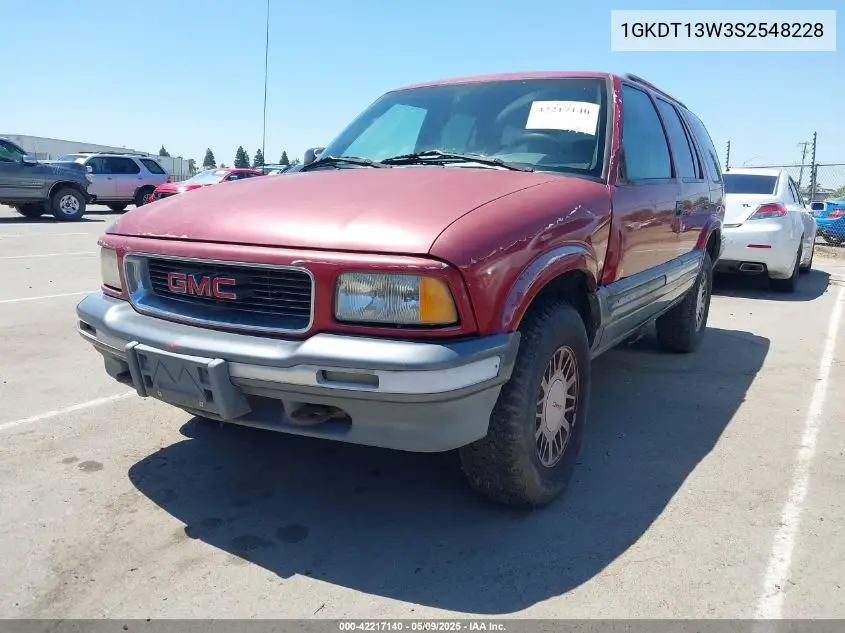 1995 GMC Jimmy VIN: 1GKDT13W3S2548228 Lot: 42217140