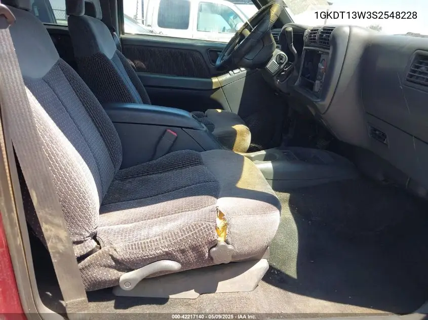 1995 GMC Jimmy VIN: 1GKDT13W3S2548228 Lot: 42217140